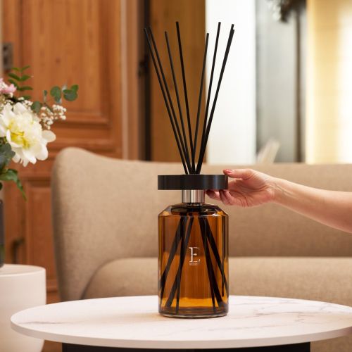 Bouquet Cedre Gran formato 3 Litros Esteban Paris de la marca Esteban Paris Parfums en Aromaticks