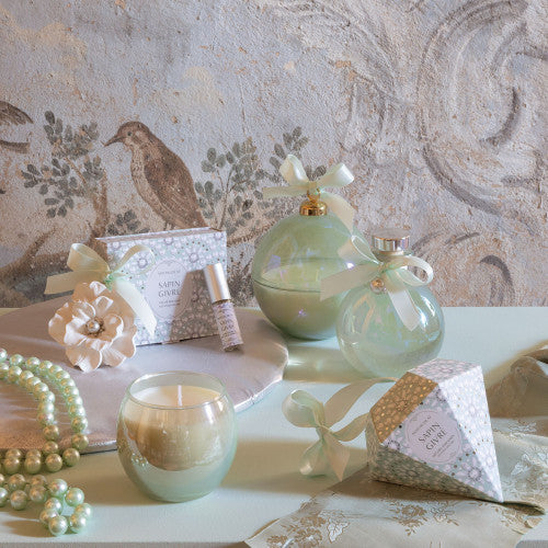 Vela perfumada Sapin Grivé 170 gr Mathilde M de la marca Mathilde M en Aromaticks